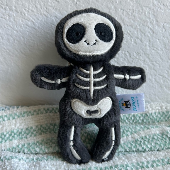 Jellycat Skeleton Bob Bag Charm - Picture 1 of 4